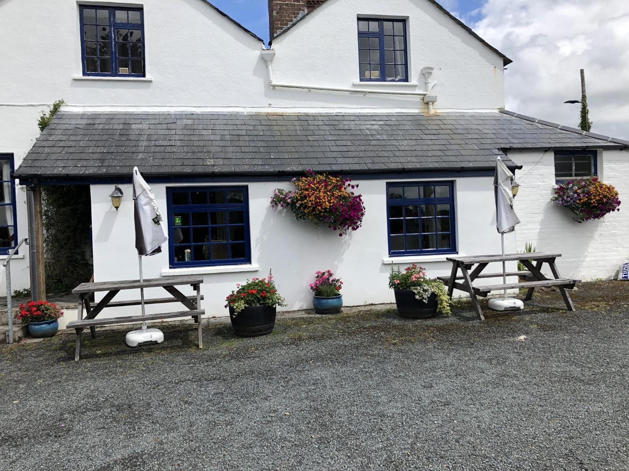 Blue Lion Inn Lewdown Ngoại thất bức ảnh